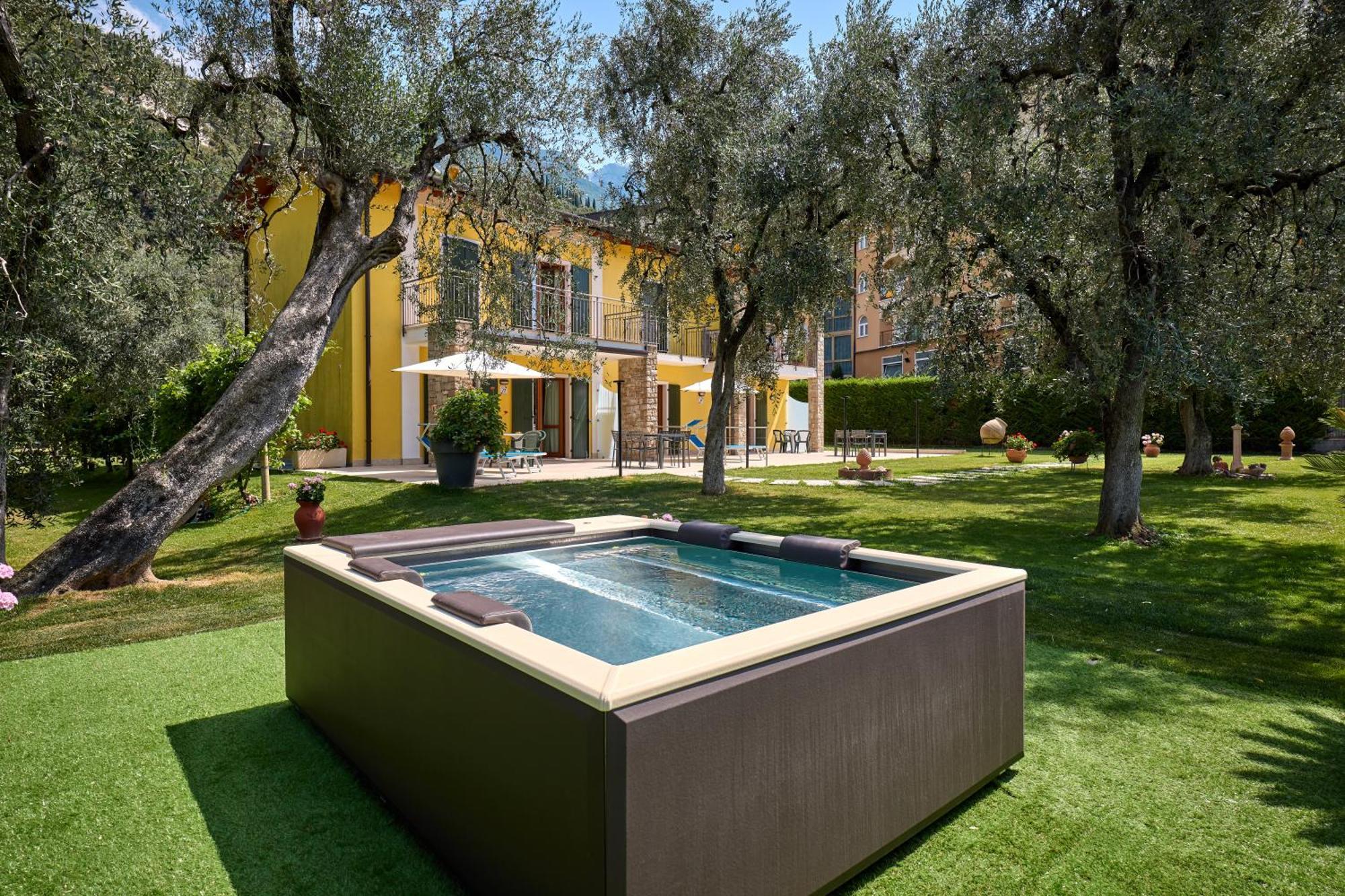 דירות מאלצ'סינה Casa Marisa מראה חיצוני תמונה